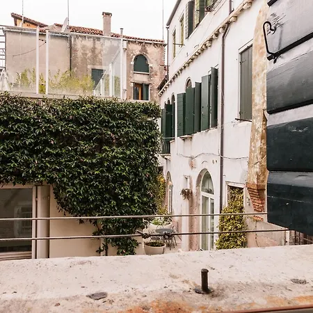 Lejlighed Ca' Barbo Romantic Venedig